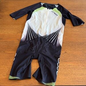 Orca Men’s triathlon race suit medium
